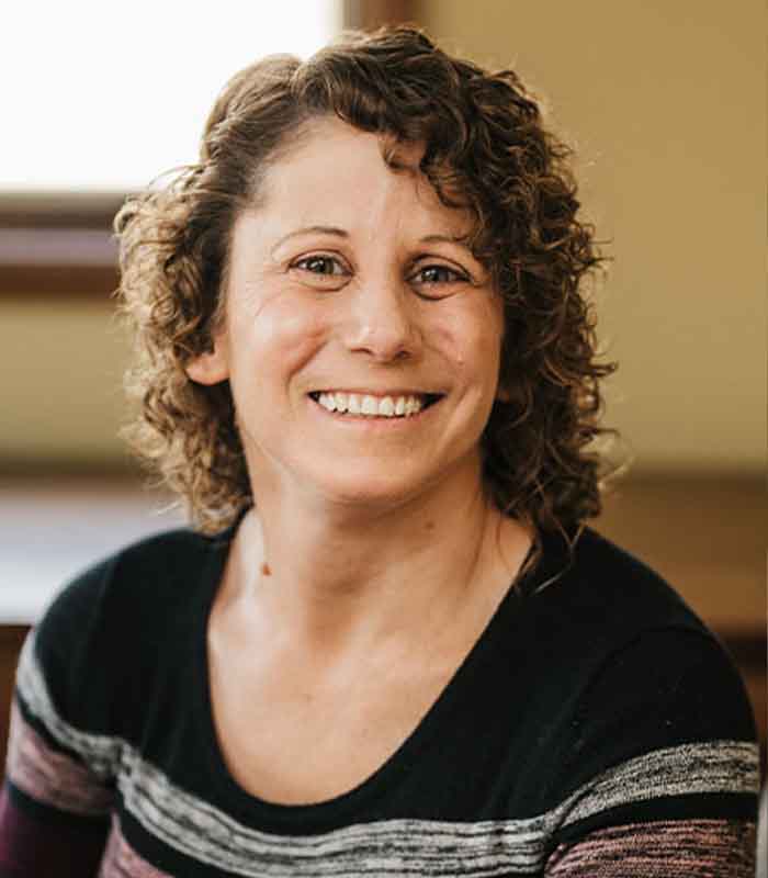 Beth Nelson